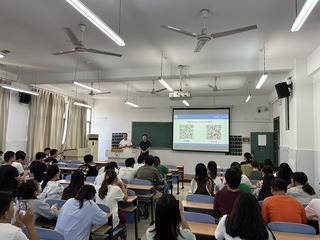 情系母校 助力就业——我院...